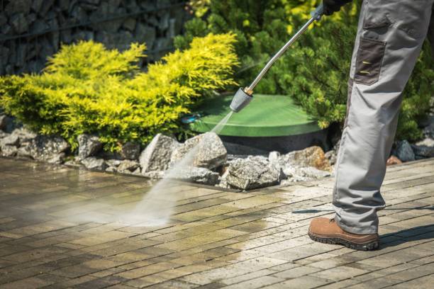 Best Driveway Pressure Washing  in Hicksville, NY